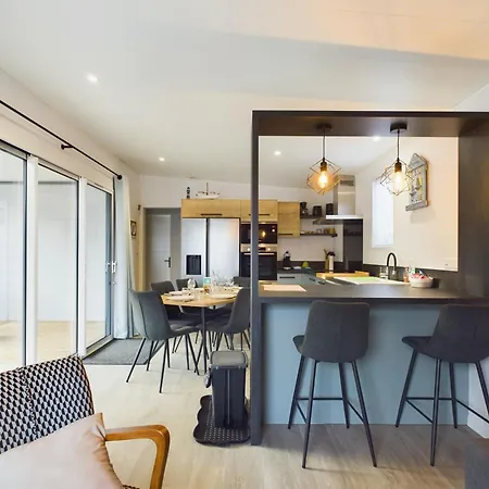 Joli Pour 6, Piscine Chauffee A L'annee * Saint Gilles Croix de vie