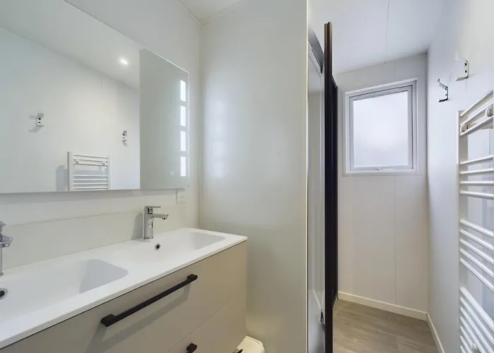 Joli Pour 6, Piscine Chauffee A L'annee Alpstuga *