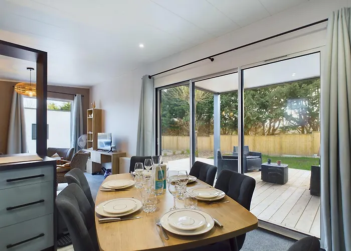 Joli Pour 6, Piscine Chauffee A L'annee